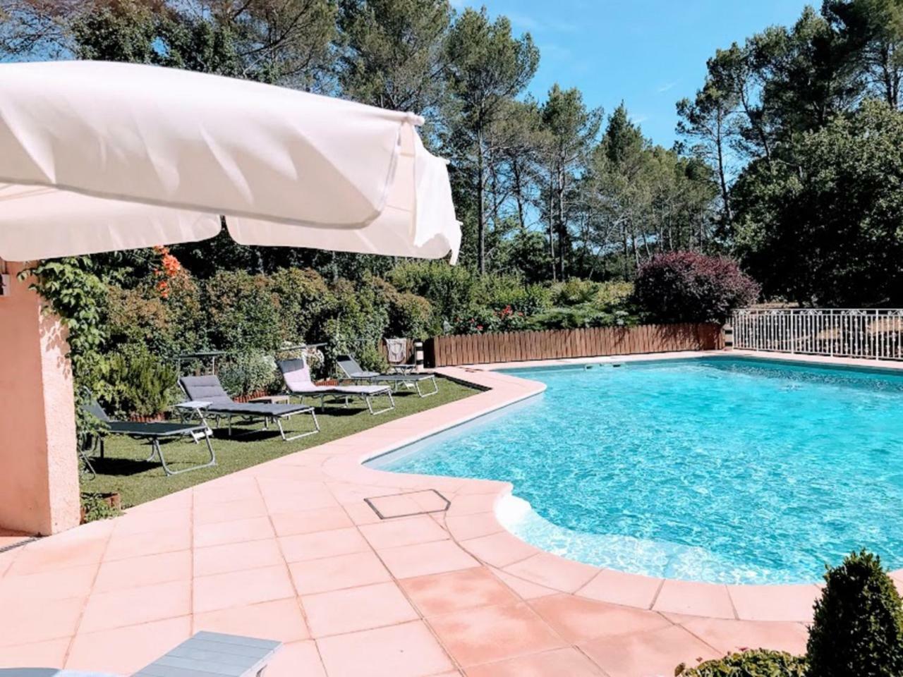 Villa Victoria Greasque Exterior photo